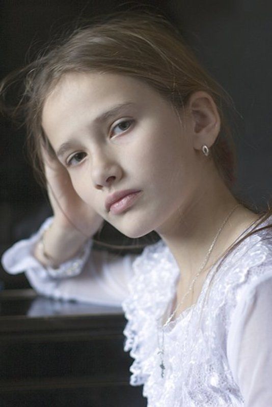 Портрет у пианиноphoto preview