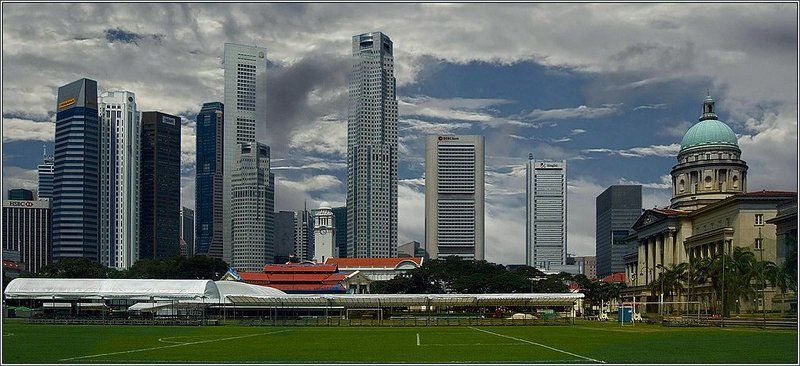 Сингапур, облака, тучи, небоскребы Погода меняется. Сингапур.photo preview