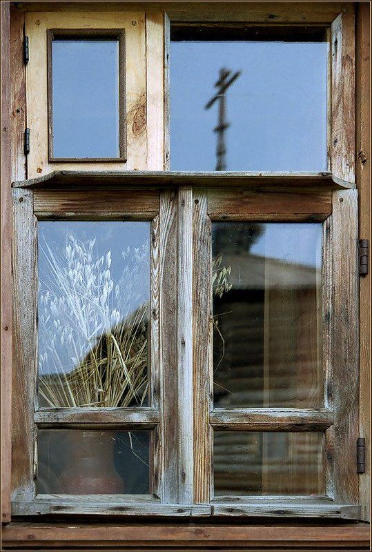 Суздаль, церковь, отражение Отражение прошлогоphoto preview