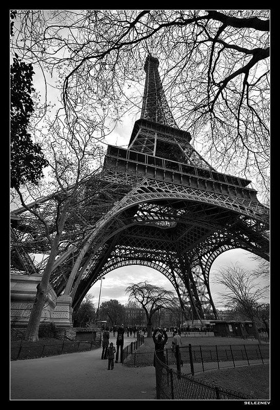 Paris, seleznev La lady couvertephoto preview