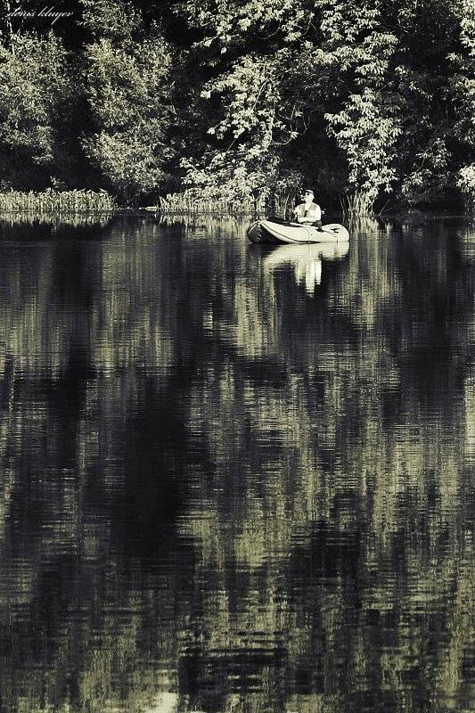 фото, пейзаж, деревья, река, лодка. рыбак, Денис Клюев, Денис Клюев