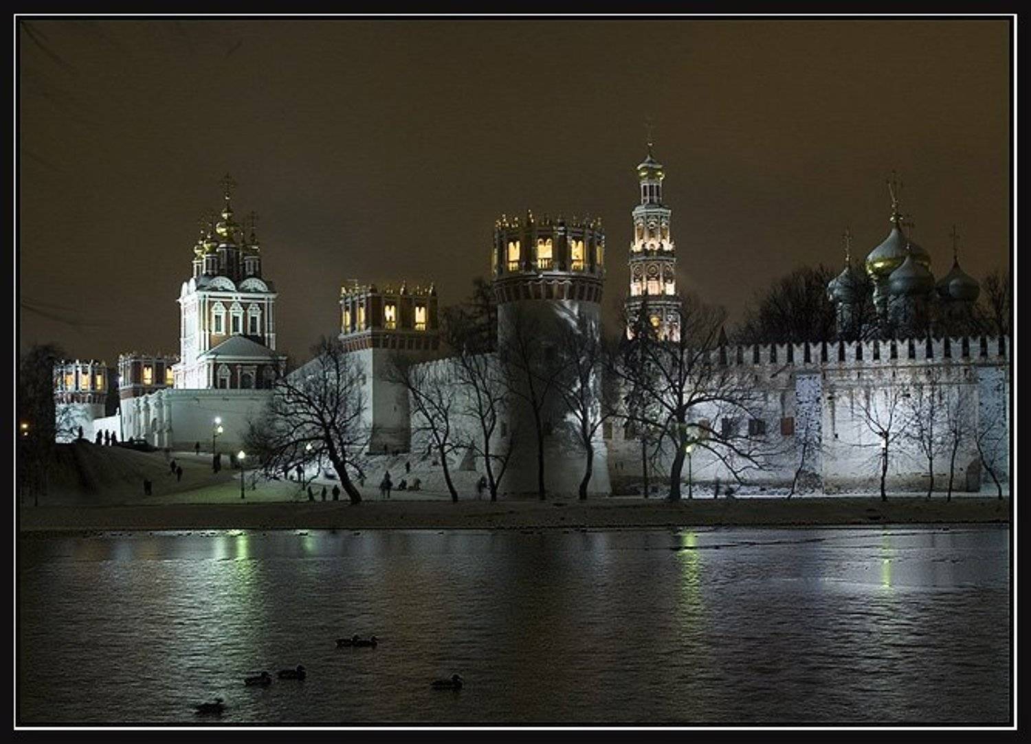 город ,монастырь, Алексей