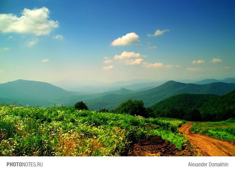 Кубань, лето, горы, Кавказ, небо, полдень, путешествия, PHOTONOTES.RU Полуденный знойphoto preview