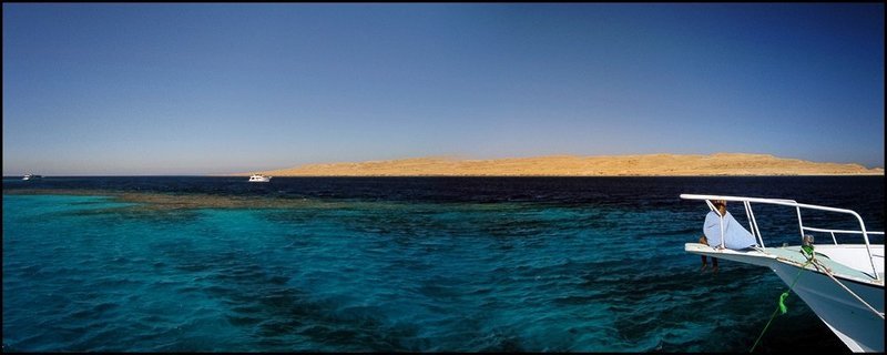 море, девушка, кораблик Романтическая фото превью