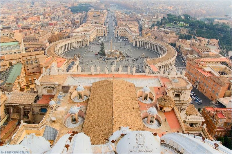 San Pietro piazza San Pietrophoto preview