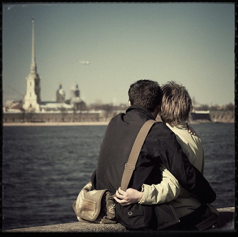 Двое фото превью