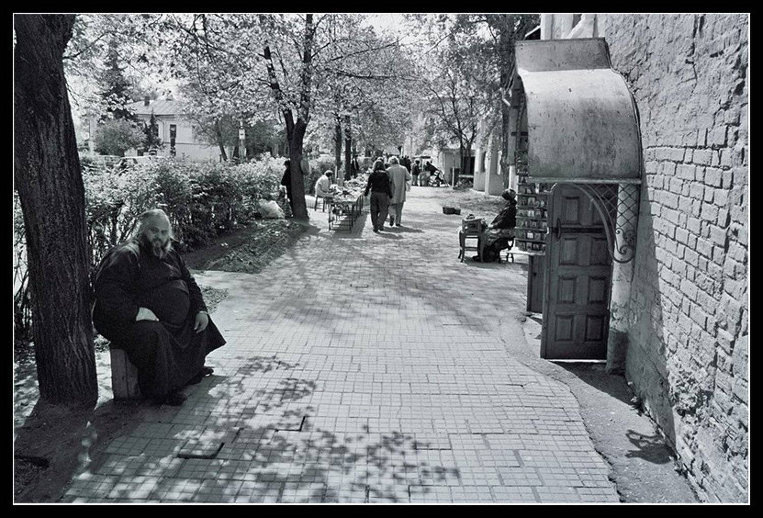 Суздаль, лавочник, Лунный Ежик