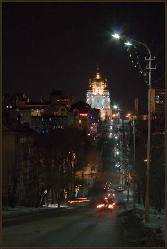 Хабаровск, храм, На улицах Хабаровскаphoto preview