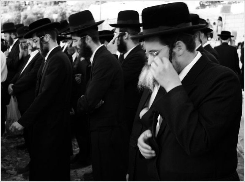IgalSc, Jerusalem, genre Men In Blackphoto preview