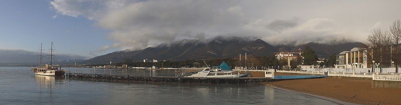 панорама вид сбоку Геленджик Там же - вид сбоку фото превью