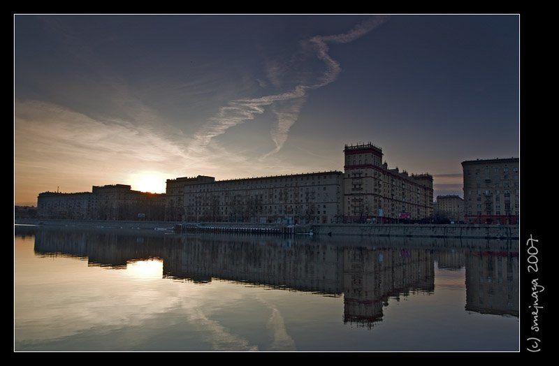 Москва, город, набережная, закат photo preview