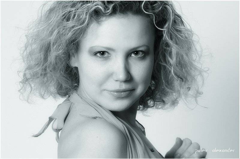 :),смайл,улыбка,девушка,глаза,настроение,взгляд, Александр Путев