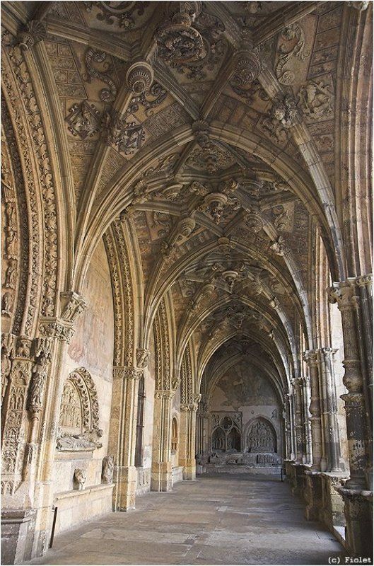 Испания, Леон, Собор, резьба photo preview