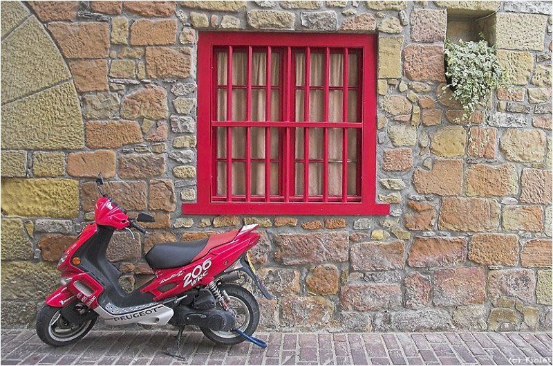 Испания, Ондарибия, Улица, In redphoto preview