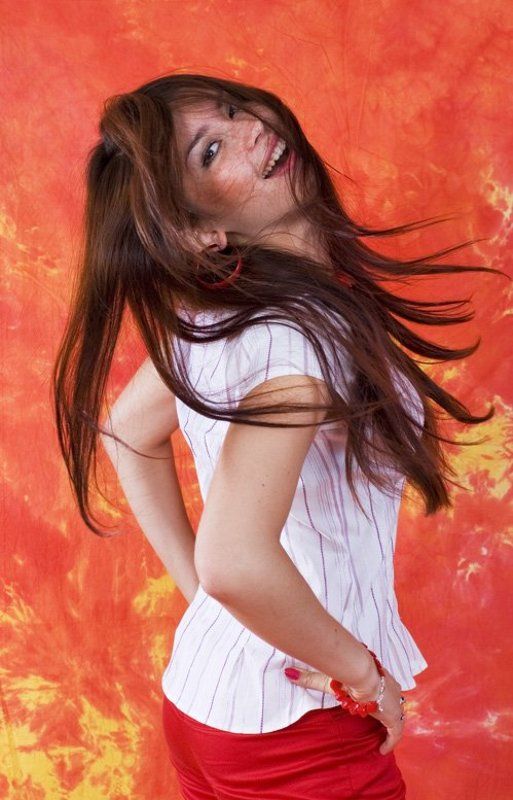 татьяна,поворот,волосы,улыбка,свет,студия *\\/*photo preview