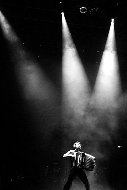 К светуphoto preview