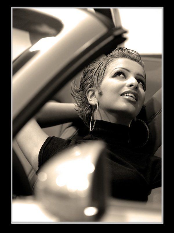 designers Qout Al-Qloop in the car.The young generation of Kuwait.photo preview