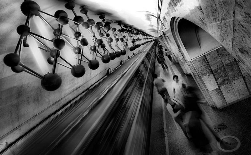 метро,город,москва,подземка химическое подземелье...photo preview