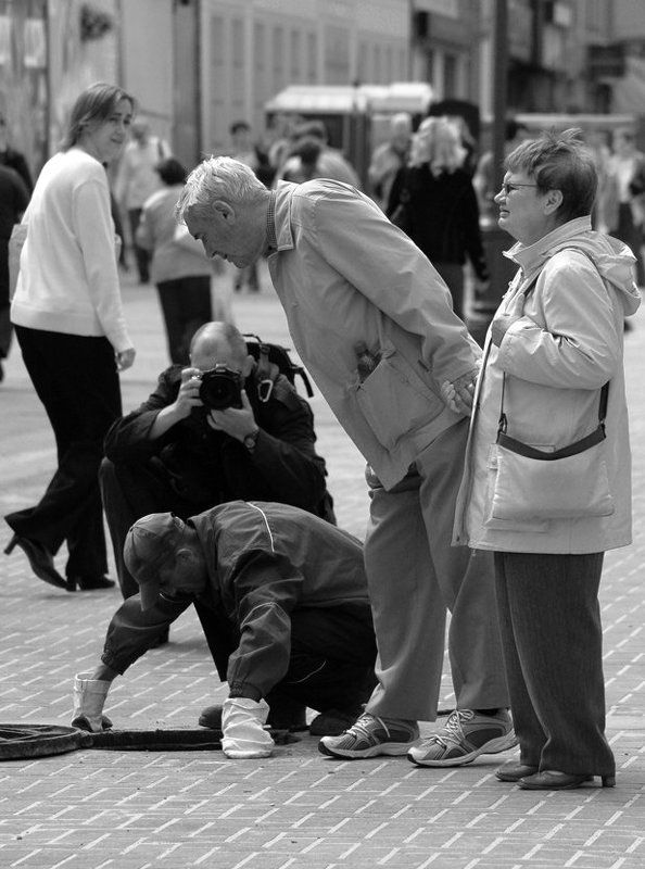 колодец, любопытство, фотограф ***photo preview