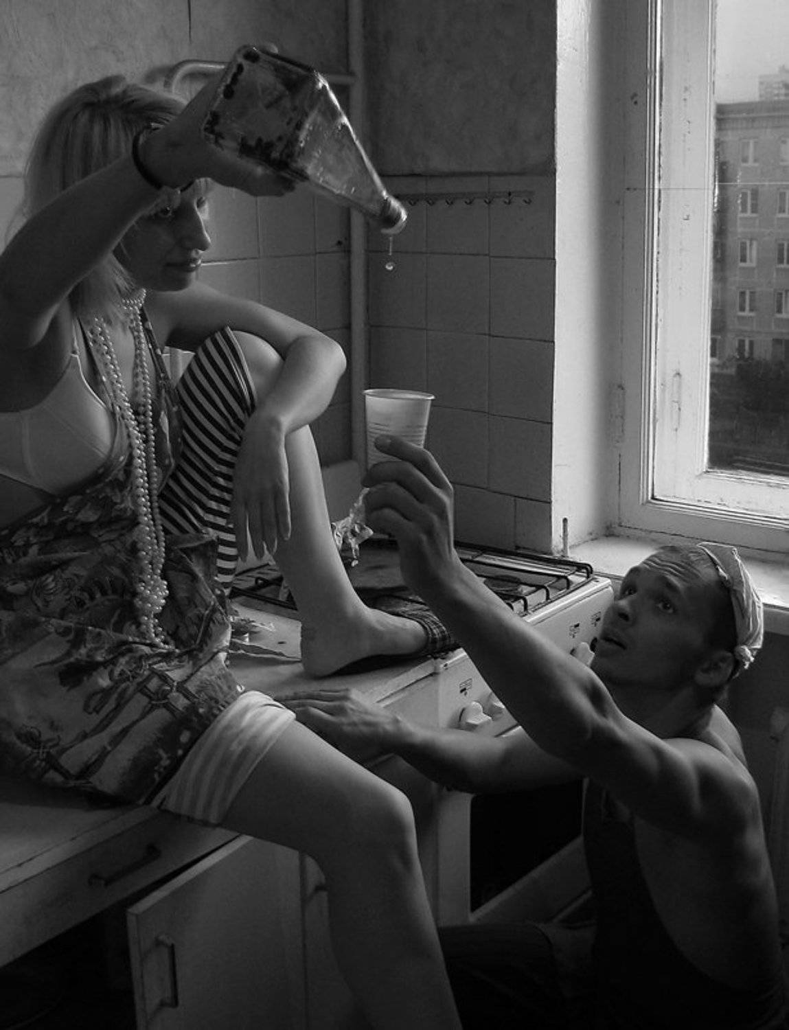 Только не мимо!. Автор: Olga Panteleeva кухня, посиделки,последняя капля., Olga Panteleeva