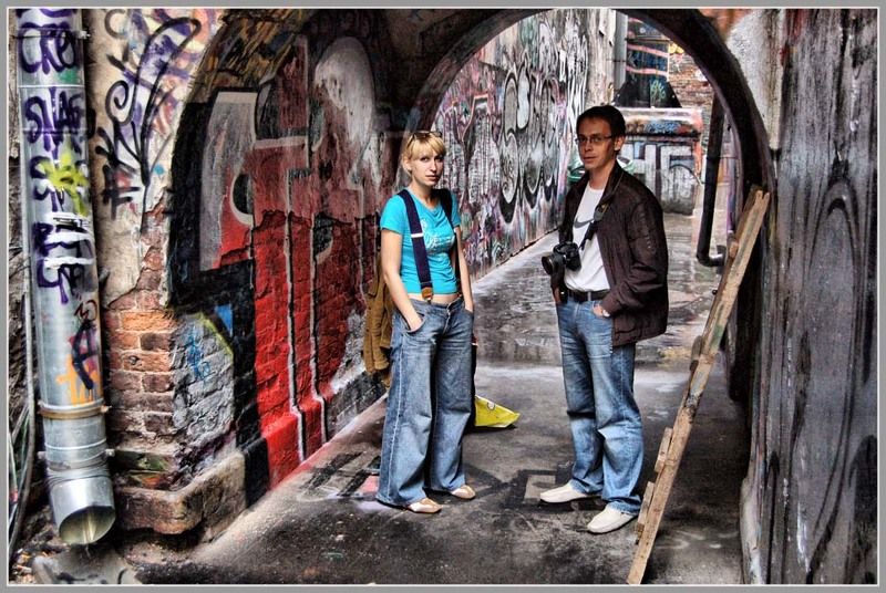 по городу фотографы ходили...(2)photo preview