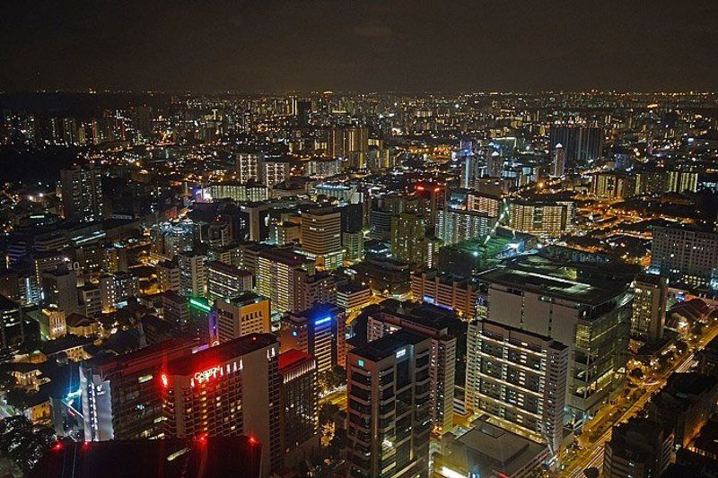 Ночной Сингапур с высоты 70 этажейphoto preview