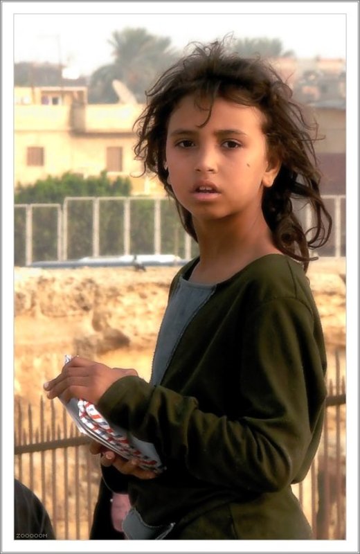 египет Мальчик с конвертамиphoto preview