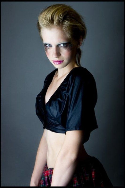 рёбра рот нос губы зубы печень дифферентphoto preview