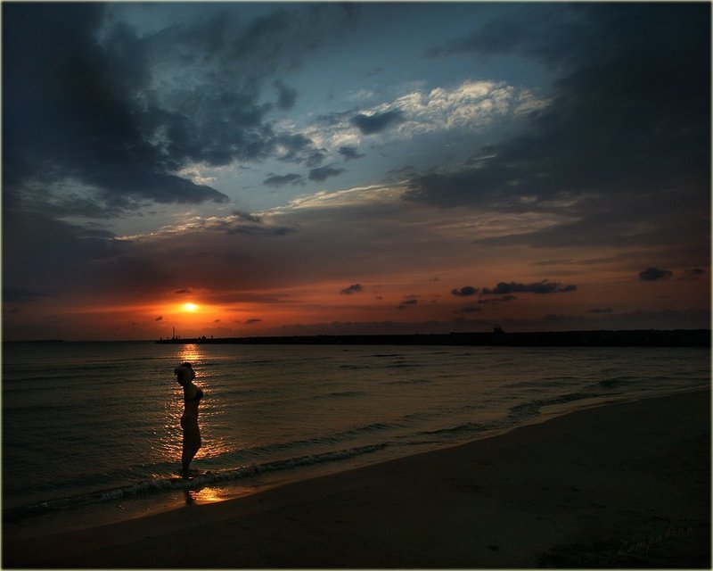испания, рассвет, море, lampadina Сама себе фотограф, сама себе модель.... фото превью