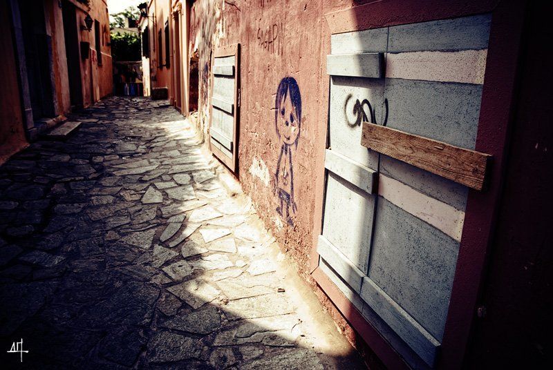 She`s lostphoto preview