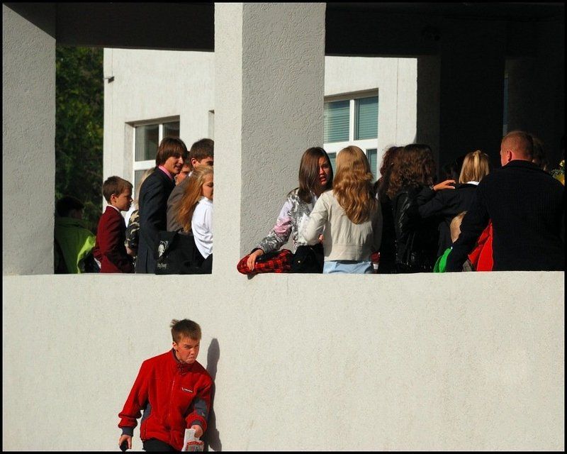 мальчик, школьники Крадущийся тигрphoto preview