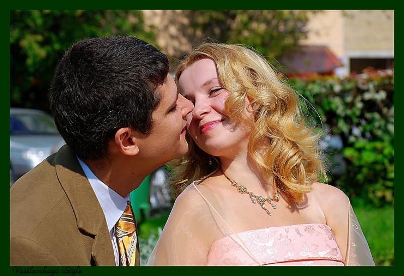 свадьба, поцелуй, горько Сладко!photo preview