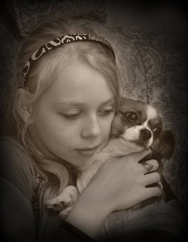 девочка, собака Лирическаяphoto preview