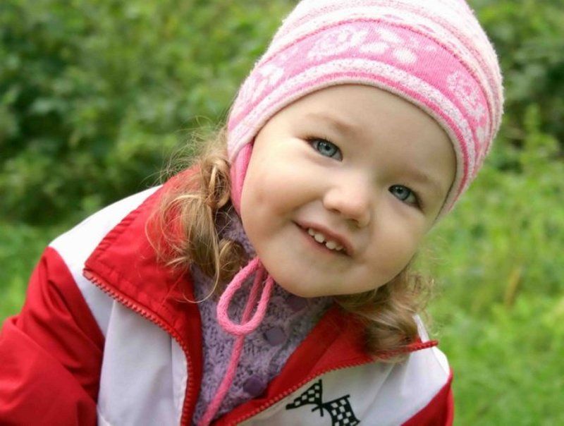 девочка, взгляд photo preview