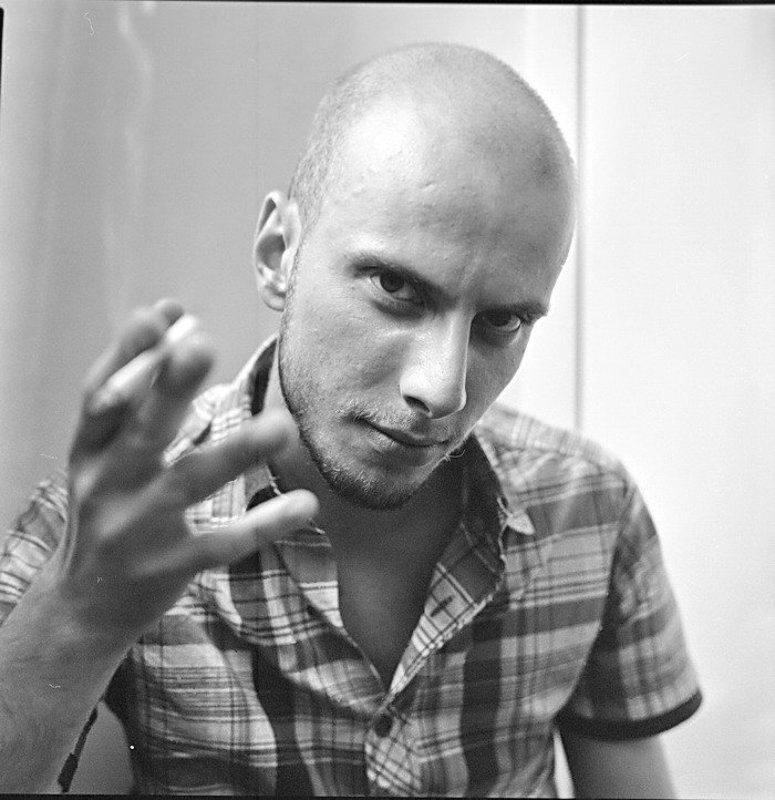 ...как создать вселенную, которая не рассыпется через пару дней?photo preview