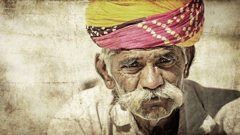 Если есть тюрбан с усами, значит, фота с индусами....photo preview