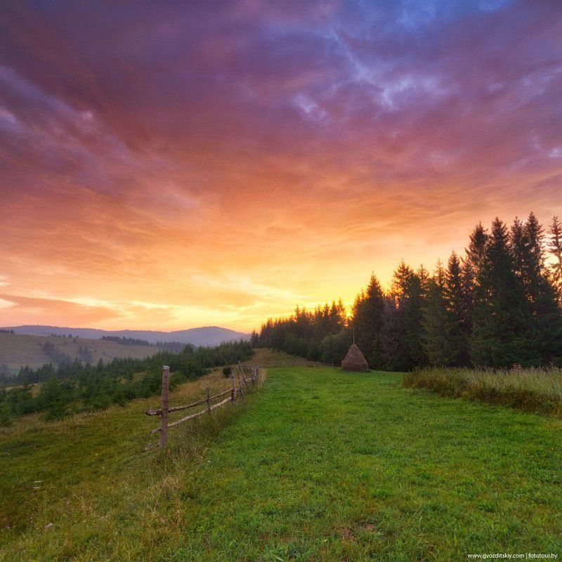 Ядреный карпатский рассветphoto preview