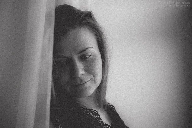 Портрет девушкиphoto preview