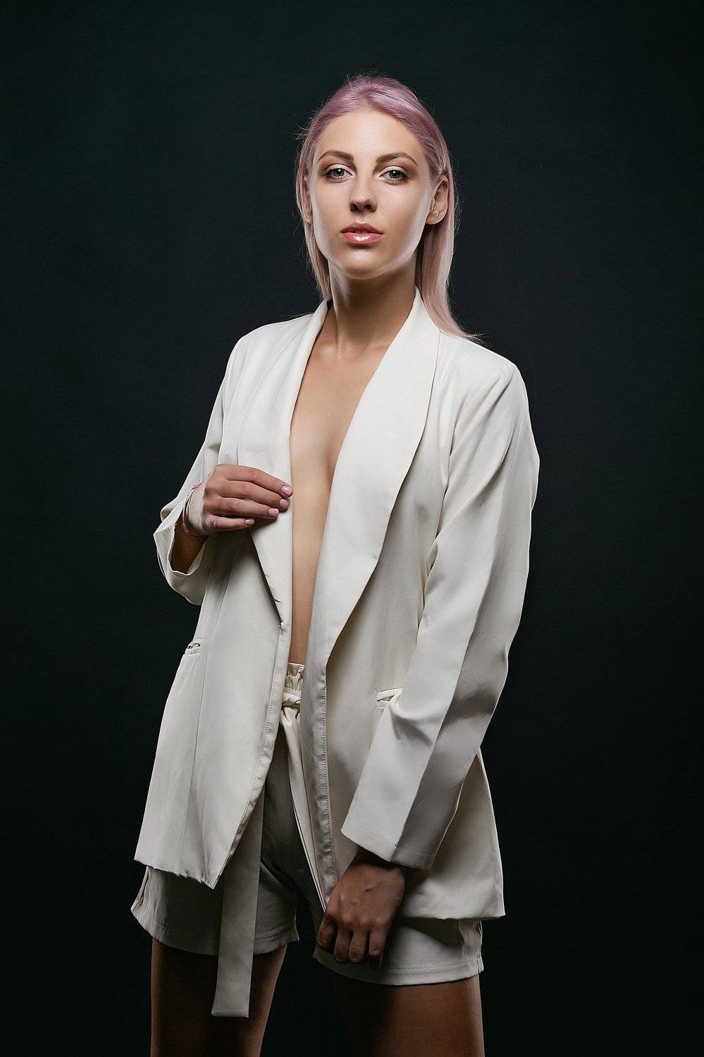 мари. Автор: Антон Богданенко , Антон Богданенко