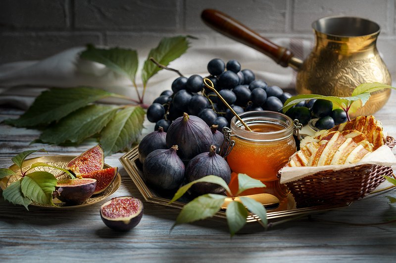 натюрморт, фрукты, мед, сыр, еда, фудфото, фудфотография Сладкая осеньphoto preview