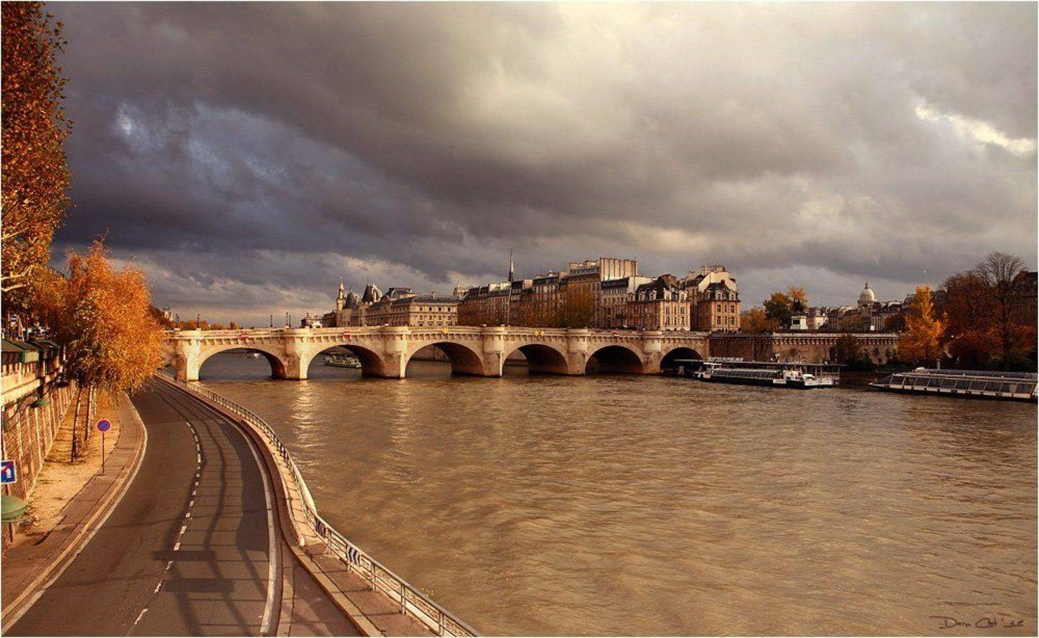 Le soleil du soir a Paris. Автор: Darn Cat париж, франция, путешествия, сите, сена, мост, река, осень, солнце, вечер, Darn Cat