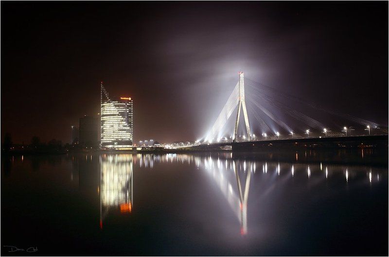 латвия, рига, мост, мистика, свет, отражение, свет, огни Мистическая Ригаphoto preview