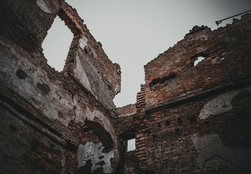 апокалипсис, кирпич, мрак, разруха, разрушение, стена разрушениеphoto preview