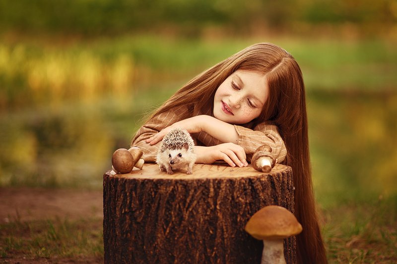 children, childhood, pet, pets, friends, friend, friendship, animal, girl, charming, pretty, дети, девочка, детская фотосессия, детская фотография, children photography, летняя фотосессия, фотосессия с животными, дети модели, дети модели москва Феонаphoto preview
