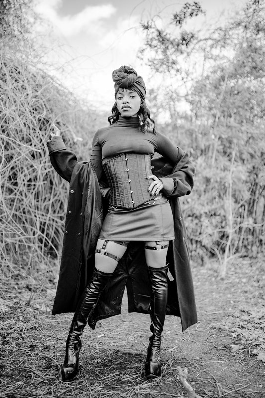 female, девушка, портрет, модель, african, leather, heels, skirt, corset, black mambaphoto preview