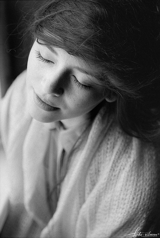 пленка,  rollei retro 100 , черно-белая фотография, черно-белое фото, портрет, фото вдвоем, foto-vdvoem Аннаphoto preview