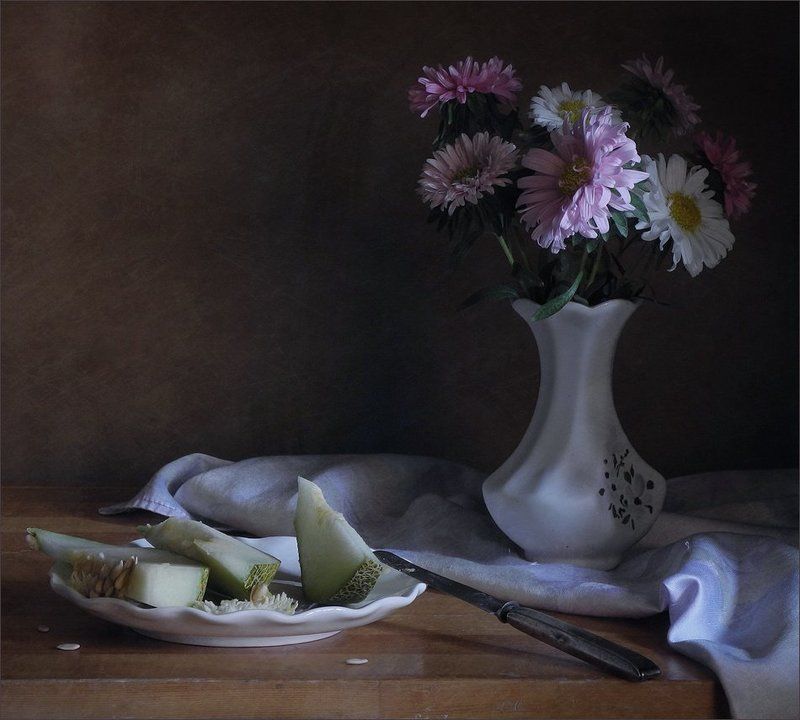 с дынейphoto preview