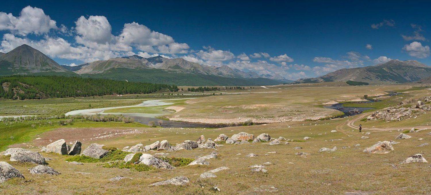 там, где кумыс рекою льется.... Автор: Сергей Карпов монголия, горы, алтай, река, цаган-усс, Сергей Карпов