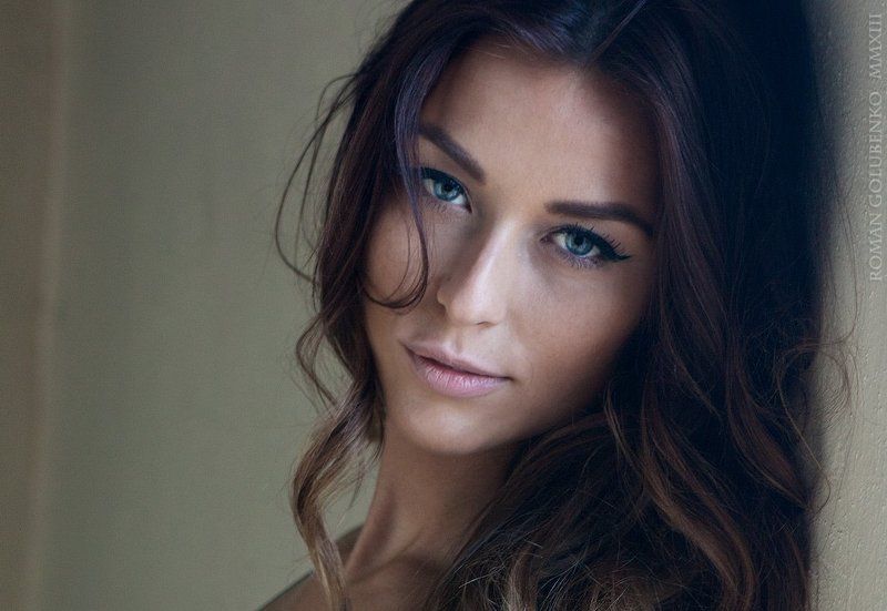 Взгляд цвета льда  / Eyes  of blue icephoto preview