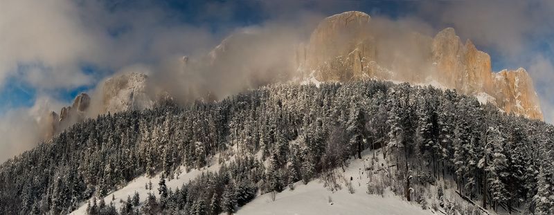 горы, кавказ. март,весна, тхач И РАСПОЛЗАЛИСЬ ОБЛАКАphoto preview